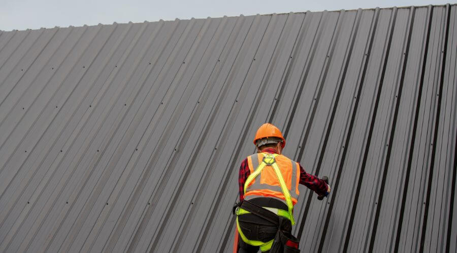 Expert new roof installation services in Zanesfield, OH